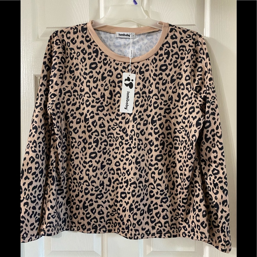 NWT LAMIBABY Leopard/Cheetah Blouse/Top Sz XL.